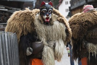 Les peluches du carnaval d'Evolène.
