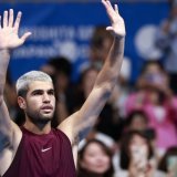 Carlos Alcaraz s'est blessé mais a gagné KEYSTONE/EPA/FRANCK ROBICHON