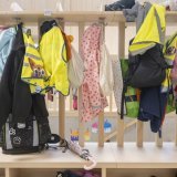 15% de la population vivant en Suisse quitte l'école obligatoire avec des lacunes en lecture, en calcul et en résolution de problèmes (image symbolique). Keystone/URS FLUEELER