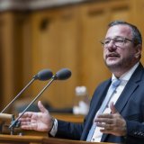 Pour Philipp Matthias Bregy, il faut se montrer "créatif" dans l'application du droit européen (archives). KEYSTONE/ALESSANDRO DELLA VALLE