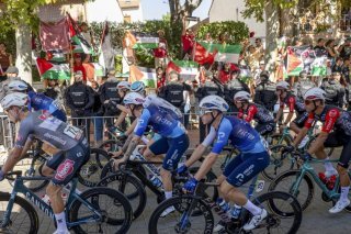 L'équipe Israel-Premier Tech va changer de nom en renonçant à son identité israélienne KEYSTONE/EPA/Daniel Gonzalez