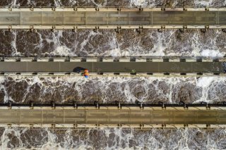 Les performances des stations d'épuration (STEP) valaisannes sont "globalement satisfaisantes", selon un bilan du Service de l'environnement (image d'illustration). Keystone/JEAN-CHRISTOPHE BOTT