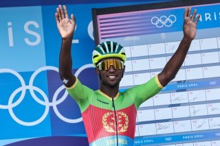 Biniam Girmay rejoint la formation à licence suisse NSN KEYSTONE/EPA/CHRISTOPHE PETIT TESSON