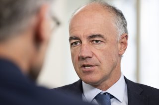 Le conseiller d'Etat Christophe Darbellay, en charge du Département de l'économie et de la formation, veut doter le Valais d'une université à distance (photo d'archives). KEYSTONE/ANTHONY ANEX