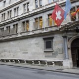 Suite à la décision du Conseil d'Etat de couper deux millions dans le budget de la HES-SO, la jeunesse socialiste genevoise a lancé un référendum avec plusieurs partis et associations partenaires (photo prétexte). KEYSTONE/SALVATORE DI NOLFI