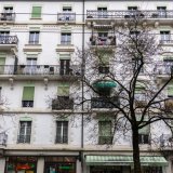 De nombreux locataires de cinq immeubles du quartier de la Jonction ont vu leurs baux résiliés à Genève. KEYSTONE/SALVATORE DI NOLFI