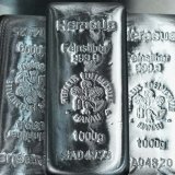 En se tournant à nouveau vers les métaux précieux tels que l'argent, les investisseurs, reprennent le goût du risque. (archive) KEYSTONE/AP/MATTHIAS SCHRADER