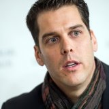 Le delegue du canton pour Sion 2026, Ralf Kreuzer photographie lors de la conference de presse au sujet des Jeux Olympiques d'hiver Sion 2026, le lundi 6 novembre 2017 a l'Espace Porte de Conthey a Sion. (KEYSTONE/Olivier Maire)