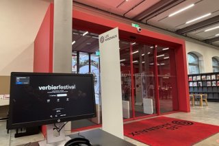 Un poste d'écoute est désormais accessible librement dans les médiathèques de Martigny et de Sion. VFSTUDIO/MEDIATHEQUE VS