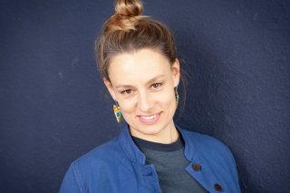 "À bras-le-corps" de la réalisatrice neuchâteloise Marie-Elsa Sgualdo arrive en tête des nominations pour le Prix du cinéma suisse 2026, en duo avec "Bagger Drama" de Piet Baumgartner. Box Productions