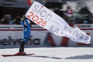 Une banderole "Sion2026" lors de la campagne en 2018 en faveur des JO en Valais.