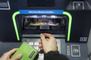 Les employés de l'Etat ont perçu un renchérissement de 0,1%, contre 0,3% prévu au budget validé en décembre.