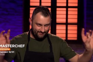 Le cuisinier Andreas Kalandranis lors des auditions de Masterchef Grèce.