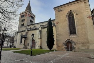 La cathédrale de Sion.