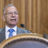 La motion de Hannes Germann (UDC/SH) demandant la suspension du programme de réinstallation pour les deux prochaines années a trouvé un écho favorable (archives).